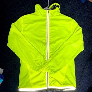 Active wear reflective running jacket